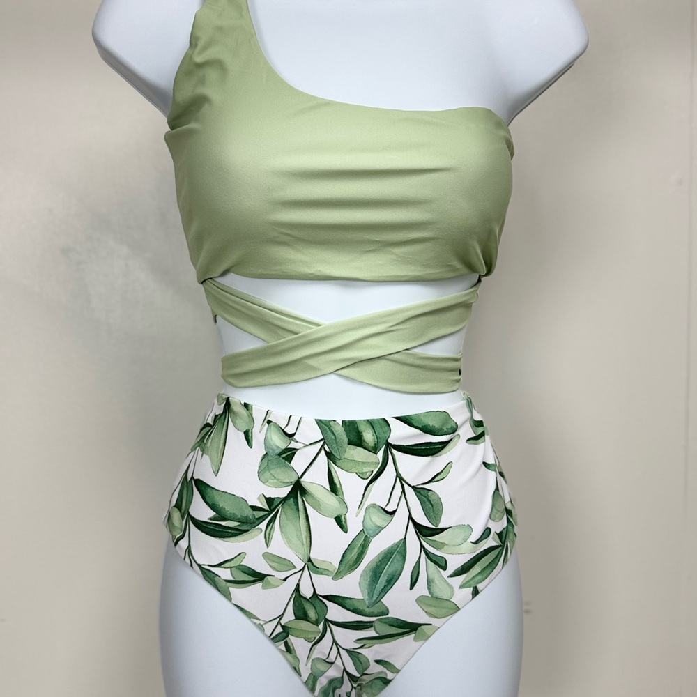 Green One-Shoulder Leaf Print Swimsuit